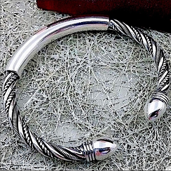 Sterling Silver Bangle Cuff Bracelet - Picture 2 of 11
